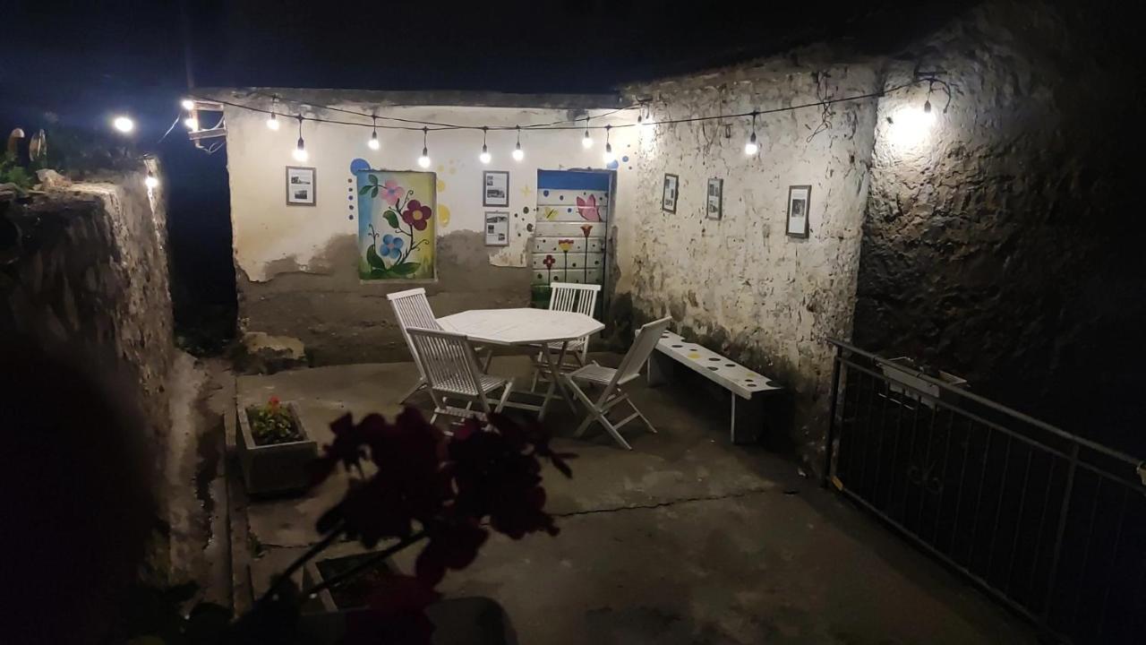 Dika Apartment Bar Ngoại thất bức ảnh